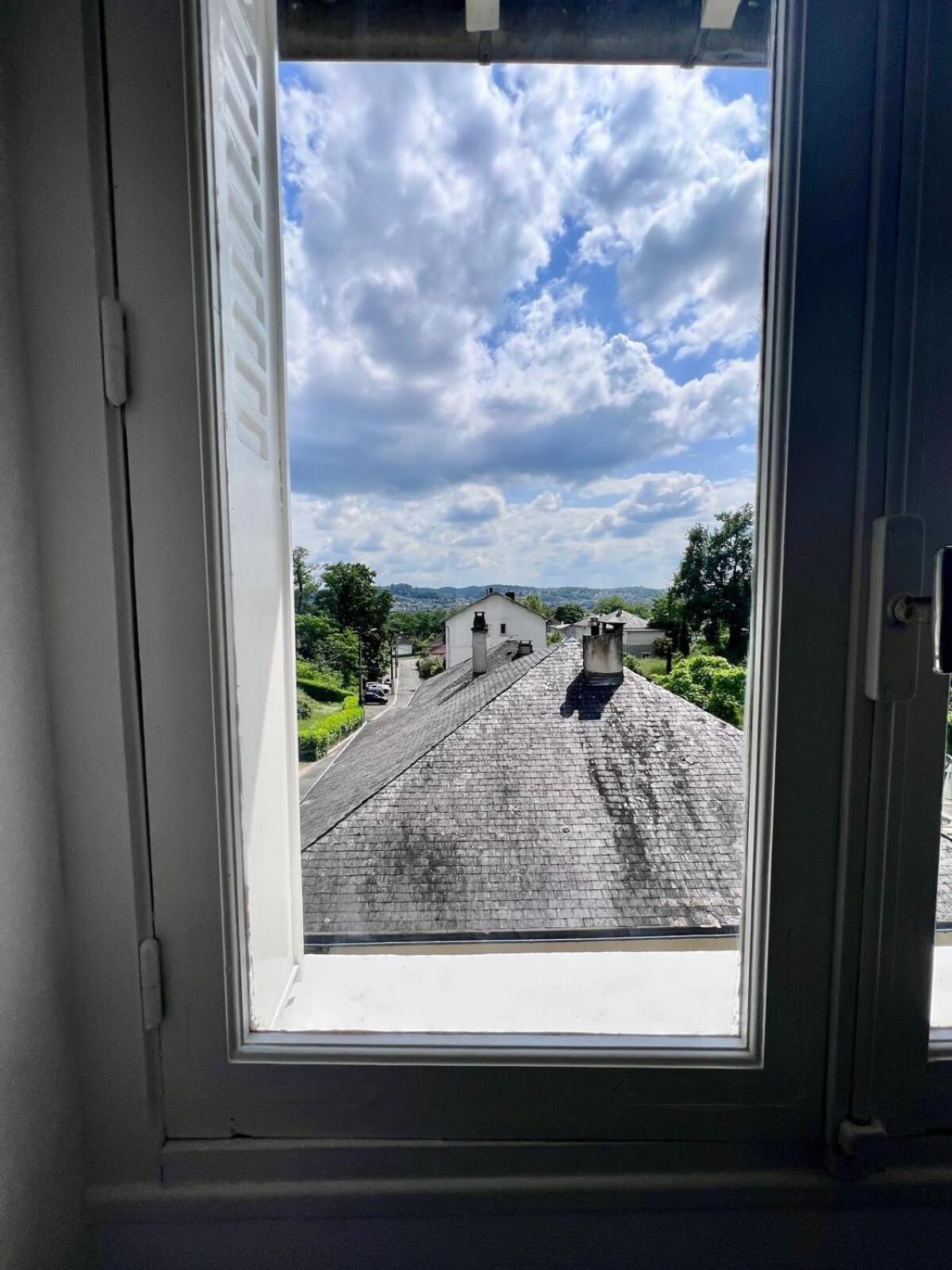 Maison "Le Jardin D'Elise" - Hauteur De Brive Экстерьер фото